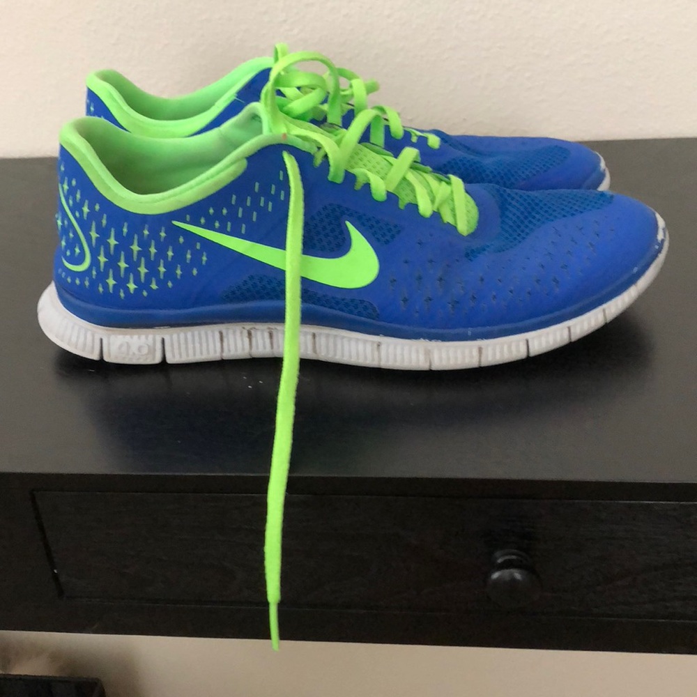Men’s Nike running shoe